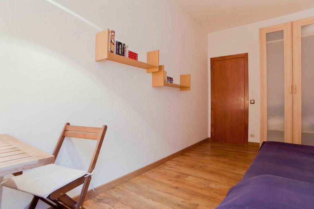 Aparteasy - Atic Sagrada Familia Barcelona Exterior photo